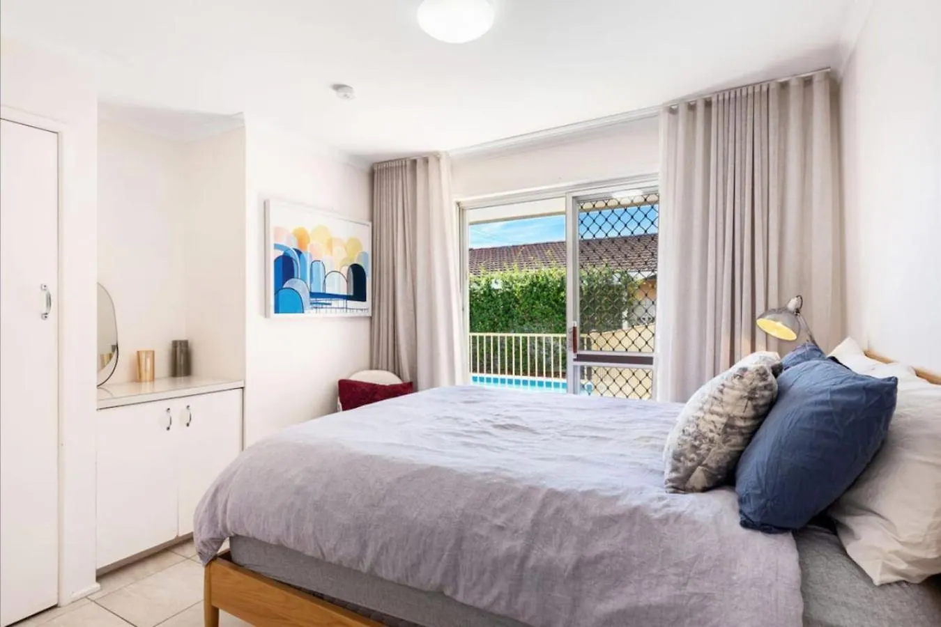 Villa Water View Family Getaway - Wifi, Pool, Bbq Gold Coast