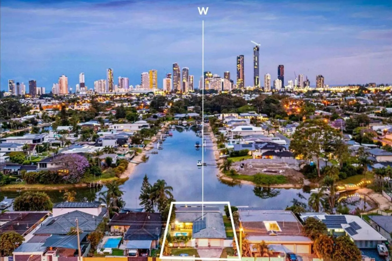 Ferienhaus Villa Water View Family Getaway - Wifi, Pool, Bbq Gold Coast
