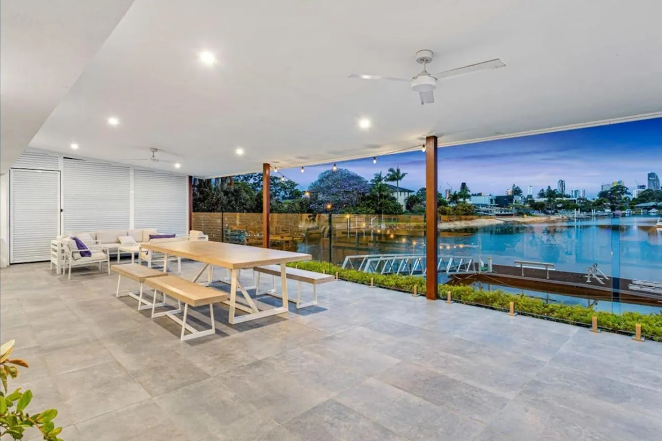 Villa Water View Family Getaway - Wifi, Pool, Bbq Gold Coast 0*,  Australien